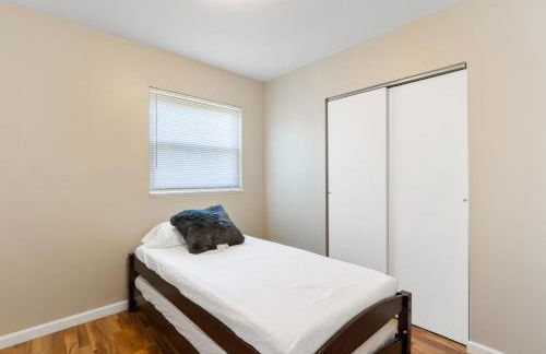 Charming entire ranch home with free parking - Foto 11