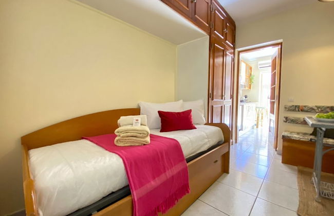 Faro Airport Flat 7 by Homing - Foto 1