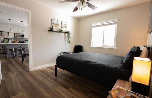 Beach Home in Quiet Neighborhood 5 minutes from the Pier - Foto 26