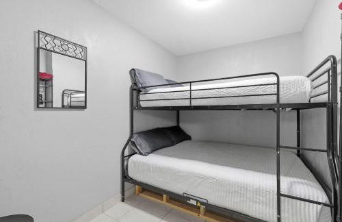 Sun and Fun- Dolphin Diversion - Photo 13