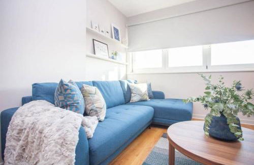 Stylish 2-Bed Apartment Near Glasgow Green - Foto 3