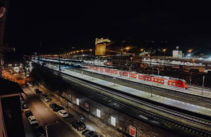 Premium Residence, Stunning Views Overlooking the Central Station & City, Sleeps 18 - Foto 18