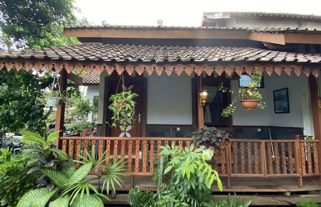 Homestay Candi Pawon Fahrurohman Syariah - Foto 14