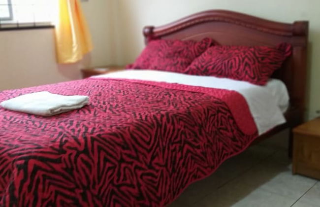 Villa Galapagos - Photo 3