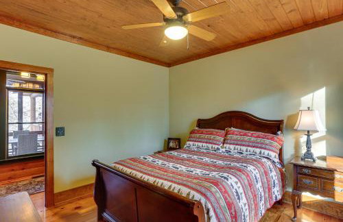 Lakefront Custom-Built Mentone Home Game Room! - Foto 17