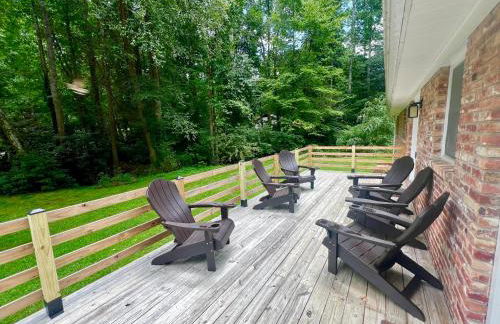 NC Mountain Fall Hiking Biking Waterfall Retreat Minutes to Brevard & Hendersonville - Foto 17