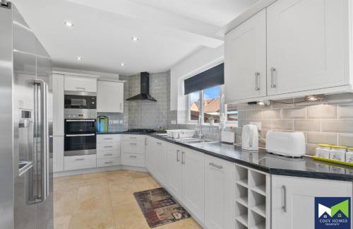 SPACIOUS, Quiet, 5 Bed 2 Bath House with Free Parking, near NEC, Airport & Solihull - Foto 10