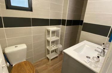 Appt 5 personnes - 2 Chambres, terrasse et jardin - Foto 3