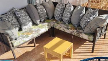 Gran terraza con vistas al mar y piscina - Foto 5