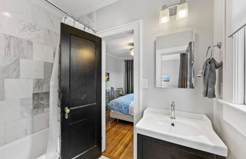 2 BR in Myers Park with comfortable screened porch - Foto 11