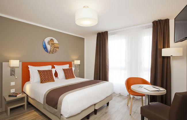 Residhome Paris Rosa Parks - Photo 1