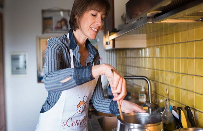 Clase de cocina privada en una casa local - Foto 1