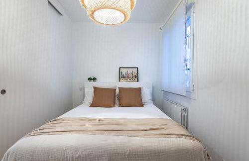 Amplio y acogedor junto al Ayuntamiento - Foto 11