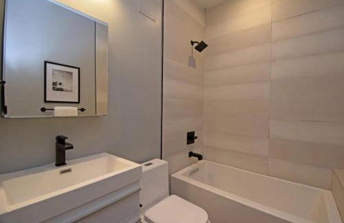 Cozy Apartment in Historic OTR - Foto 4