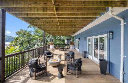 Lakeview Villa with Private Hot Tub, Firepit & Spacious Decks with Breathtaking Cliff Views - Foto 14