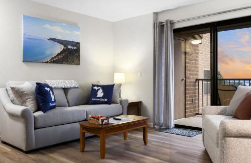 Lakeview Golf Retreat 1BDR Condo at Resort 5057 - Photo 3