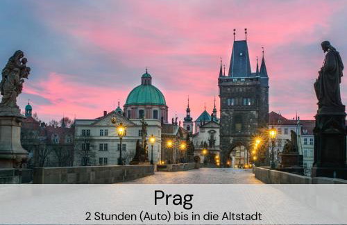 TinyHousebeiDresden mit Faßsauna unser größtes winziges Häuschen für bis zu 7 Personen, Kaminofen, große Terrasse - Nähe Sächsische Schweiz - Von Juni - September Mindestmietzeit 1 Woche Sa-Sa - Foto 49