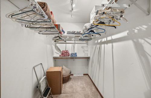 Family-Friendly 5BR House by the Lake - Foto 50