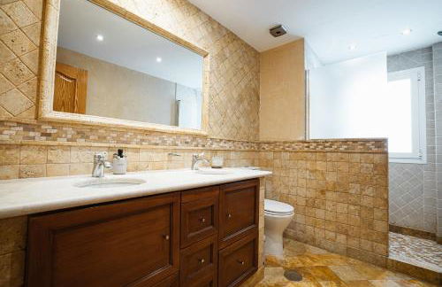 Villa Oropéndola Piscina agua salada, parking, barbacoa pax 14 - Foto 20