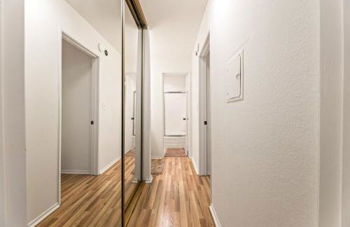 Elegant Luxe Hampton inspo Retreat in Glendale, CA - Foto 12