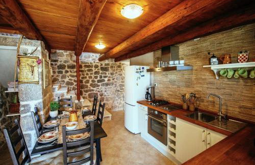 Holiday Home Zaton with Pool near River Canyon - Foto 14