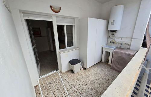 Apartamento con terraza cerca del mar - Foto 5