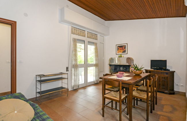 4 bedroom House in Lignano Sabbiadoro with garden and terrace - Photo 4