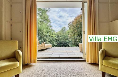 Luxus Ferienhaus Villa EMG Dortmund in Ennepetal, nah Düsseldorf, Köln mit Tennis Court, Garten, Kamin für Familien Gruppen bis 20 Personen - Foto 31