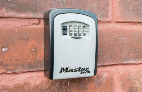 Modern 3BR House in Ince Ideal for Contractors & Long Stays - Foto 12