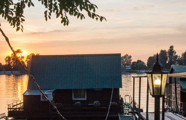 Lucky River Belgrade - Photo 1