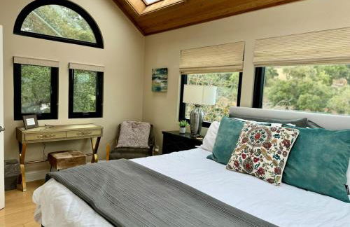 Relax and Rejuvenate- Lafayette Treehouse with Cave Spa, Waterfall, and Incredible Views - Foto 22