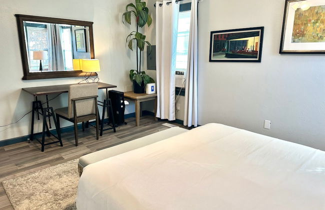 Comfy House With Fenced Yard I Step to Plaza Dist - Photo 27