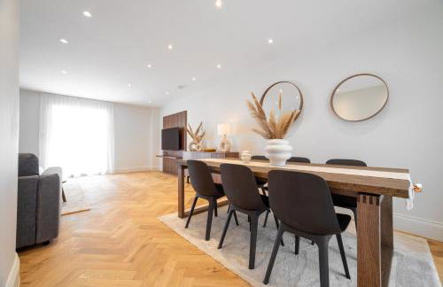 The Heart of Westminster - Photo 5