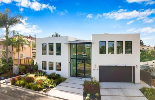 Luxury Pool Haven Scenic Views and Summer Fireworks - Foto 26