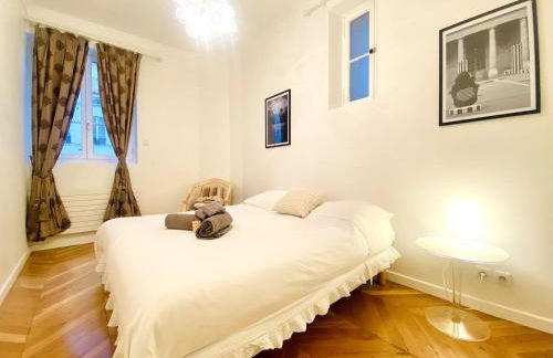 Arty chic flat between Arc de Triomphe & Eiffel Tower - Foto 9