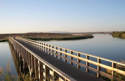 VILLA EBER - independent 1 & 2 bedroom apartments, pool, air con, fast Wi-Fi, near old town of Albufeira and beaches - Foto 49