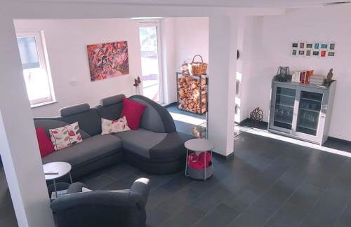 Ruhiges Ferienhaus mit viel Platz und Ladestation für E-Auto - Foto 1