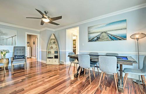 Lakefront Home with Game Room, Theater and Dock! - Foto 5