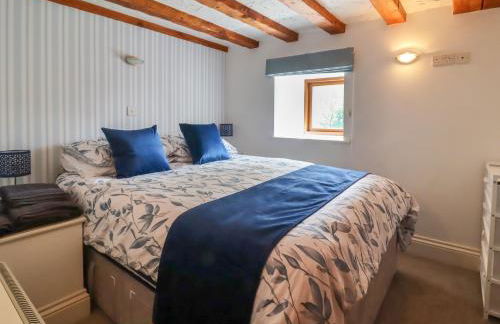 Battery Barn - Foto 12