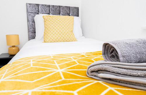 Private immaculate contractor and leisure stay with large driveway - Foto 25