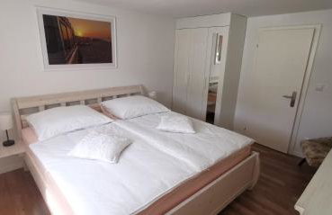 Moderne Souterrain Ferienwohnung im Zentrum von Karlshagen - Foto 13