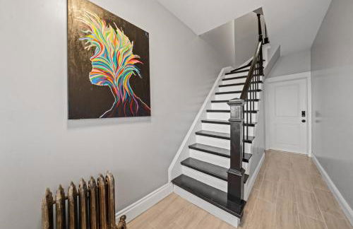 Spacious Luxe Stay Sleeps 16 20 Min to NYC - Foto 40