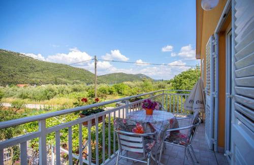 Apartments Yellow House - Foto 4