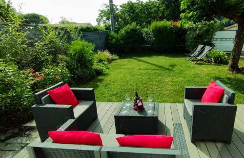 Maison 2 Chambres en Bord de Mer-Jardin & Animaux Acceptes, 400m de la Plage - Foto 2