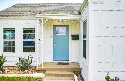 Walk to Cowboys Games Arlington Home with Hot Tub! - Foto 23