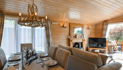 Waterfall Lodge - Photo 5