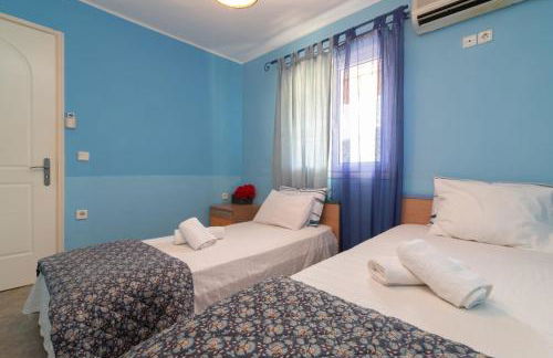 Niki's Beach House - Foto 12