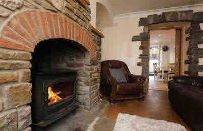 Gethin Lodge cosy Holiday cottage Near BPW with secure double garage with cctv sleeps up to 6 guests - Photo 22