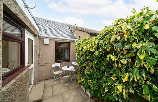 Heatherwood Cottage - Central Scone - Photo 32