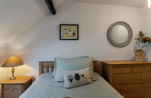 Gallery Lodge Holiday Home - Short Stays UK - Photo 32